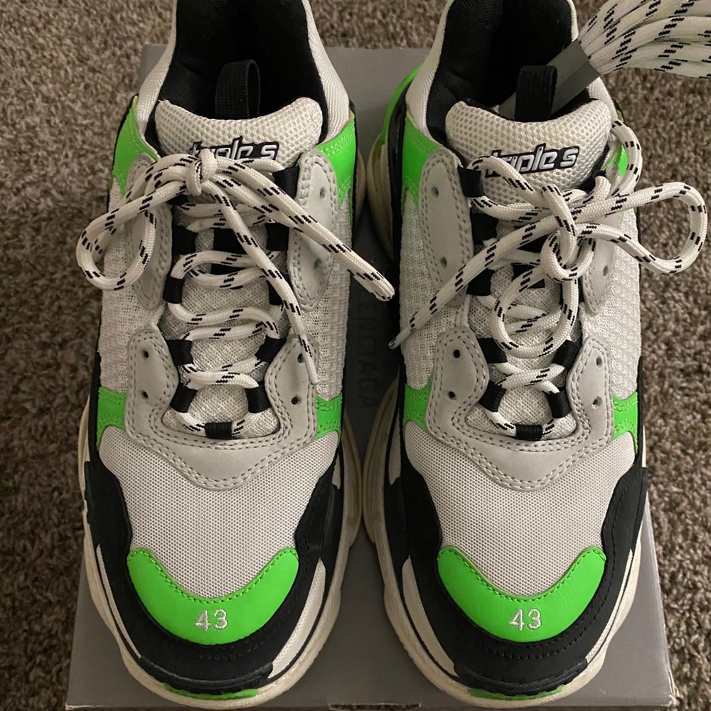 Balenciaga Triple S